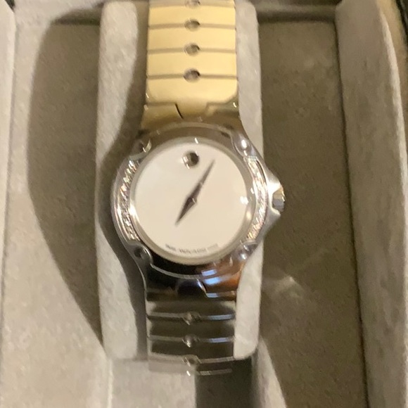 Ladies Movada watch - Picture 2 of 2